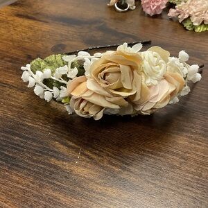Floral Hair Accessory with Cream and Pink Roses